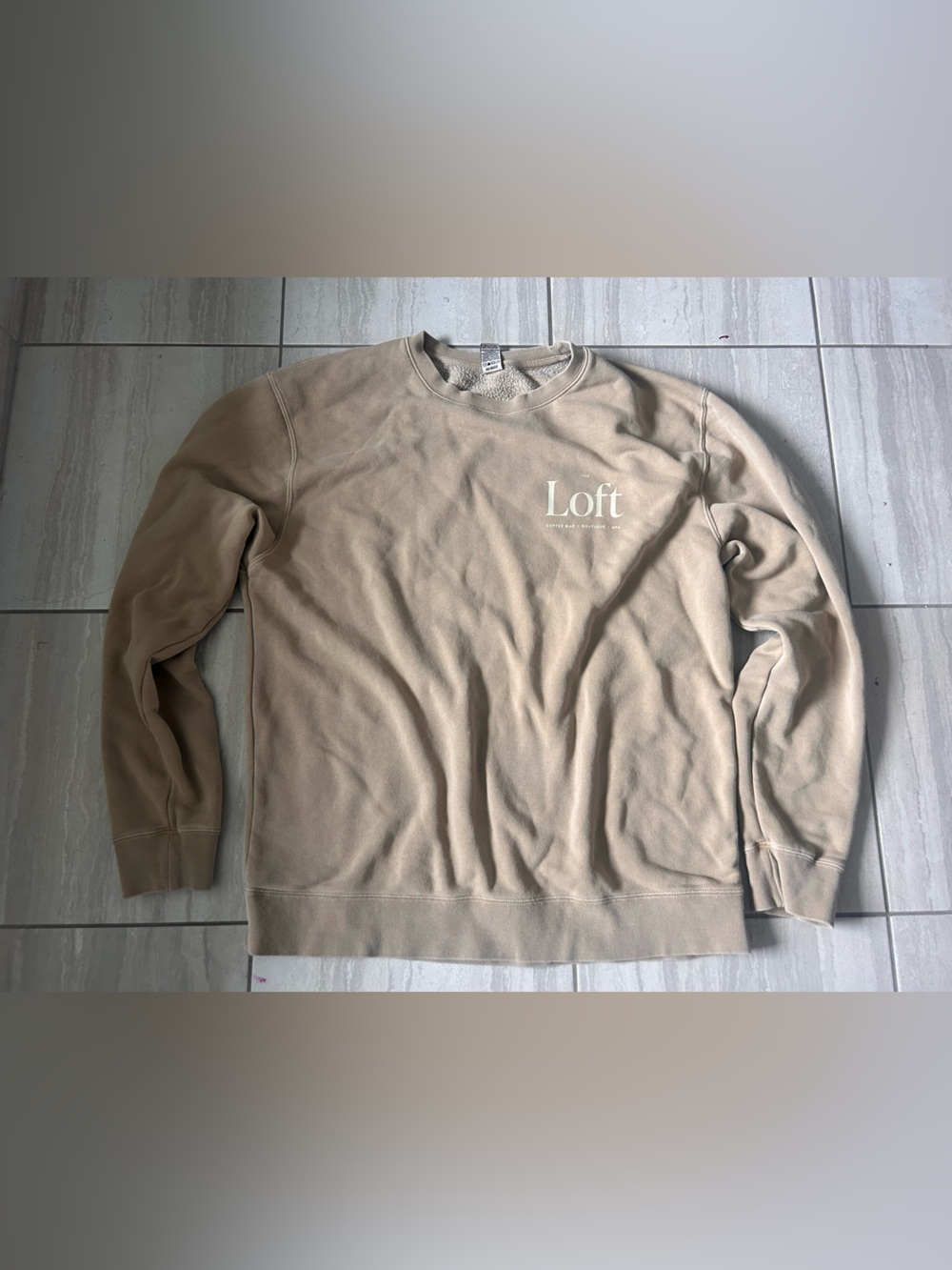 The Loft Crewneck Sweatshirt in Beige size L